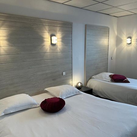 Fasthotel L'Eldorado Sébazac-Concourès Exteriör bild