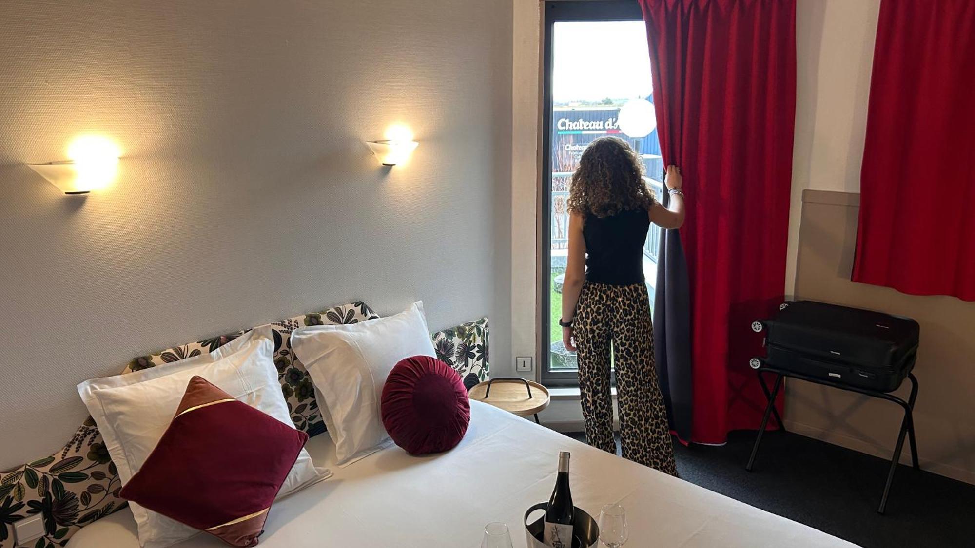 Fasthotel L'Eldorado Sébazac-Concourès Exteriör bild