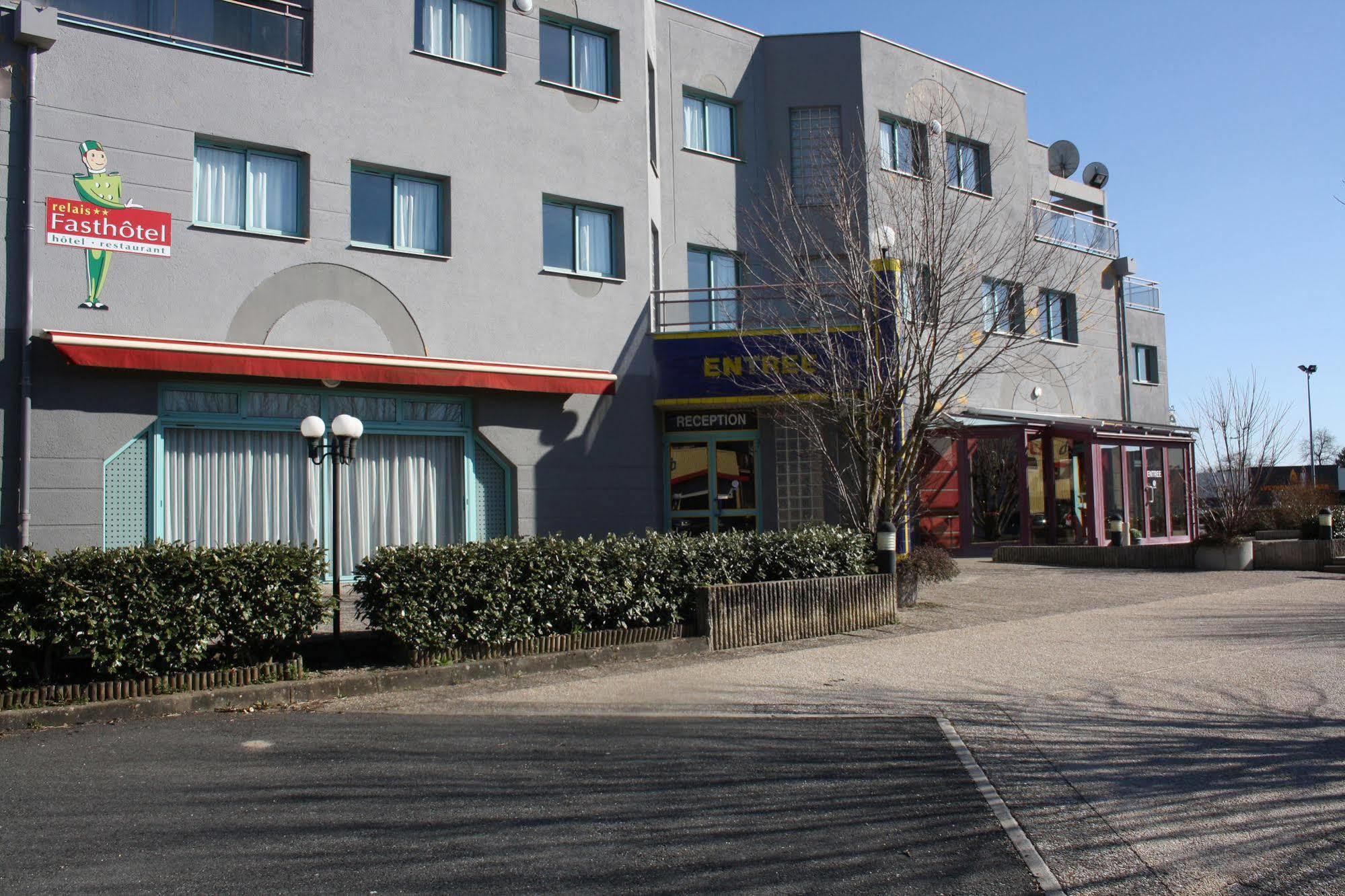 Fasthotel L'Eldorado Sébazac-Concourès Exteriör bild